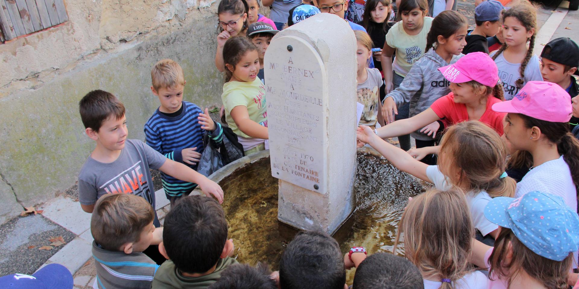Visite Scolaires Enfants Fontaine Manon Des Sources Pagnol La Treille