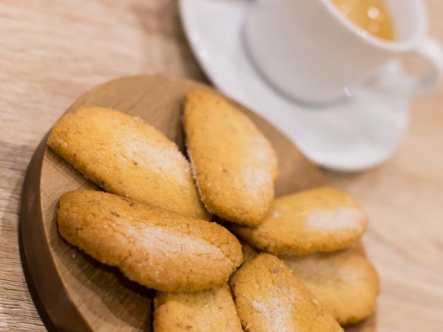 clement-et-olivier-biscuiterie-aubagne.jpg