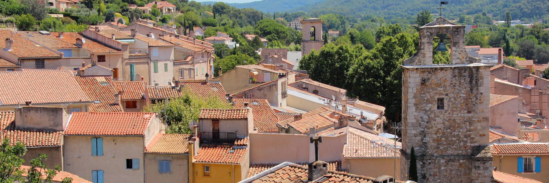 Panorama sur le centre ville d'Auriol OTI_Aubagne