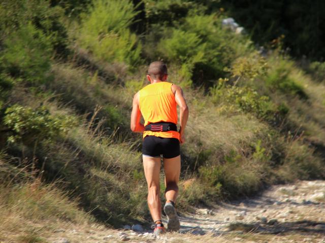 Trail Course à Pied Coureur Collines Garrigue Aubagne Oti Aubagne