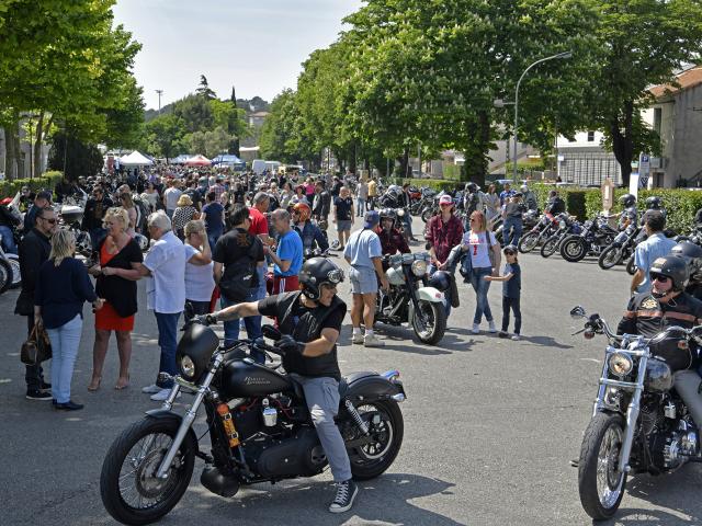 5e edition du rassemblement Motos d'Aubagne par l’association Bikers du Monde sur l’Espace Lucien Grimaud et l’Esplanade De Gaulle
