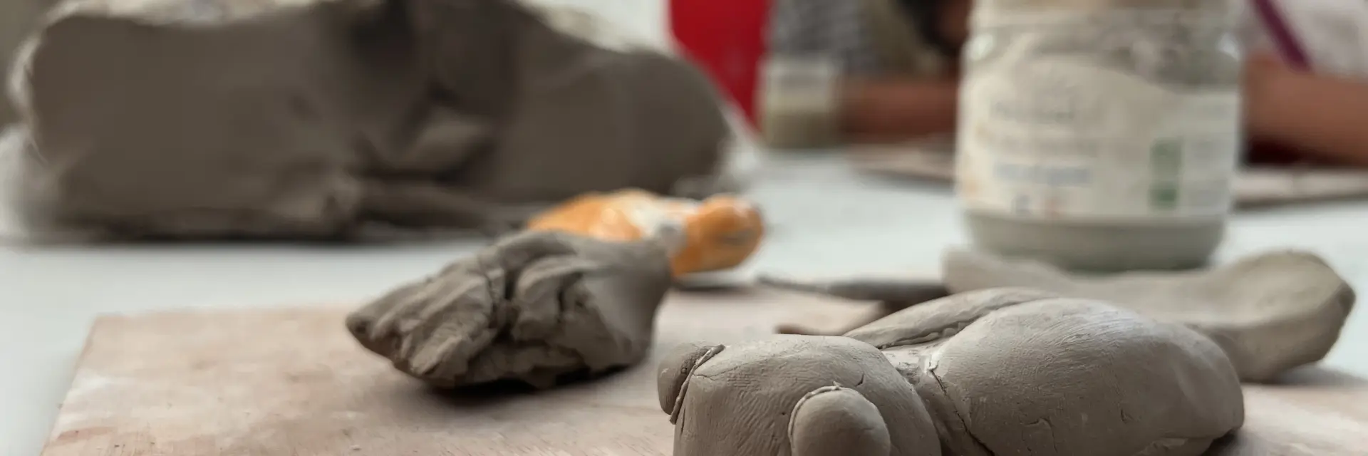 Cigale de l'Atelier souvenir d'Argile