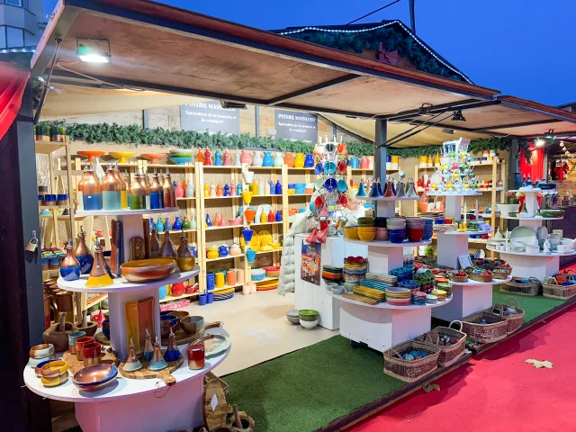 Marché aux santons et à la céramique