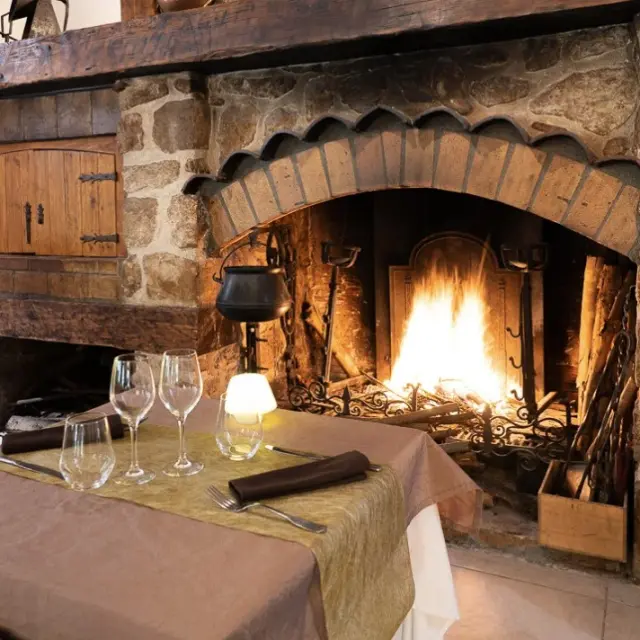 Restaurant Moulin De La Sambuc