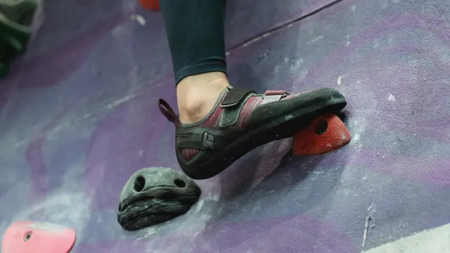 Escalade Interieur @pexels Allan Mas