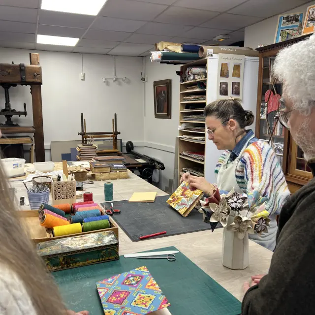 Atelier Reliure Au Livre Ouvert