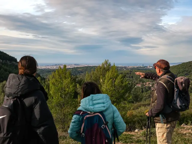 Randonnee Petit Marcel Cineaste En Herbe Vue Marseille Randonneurs Al Pays Daubagne 7