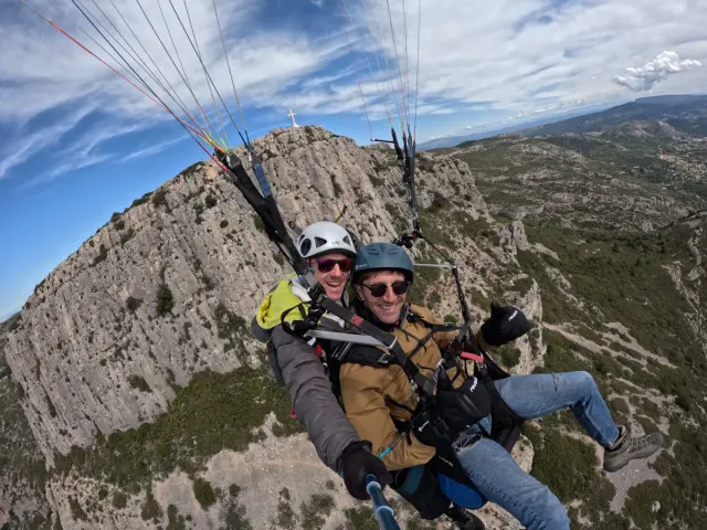 Vol en parapente au dessus de garlaban