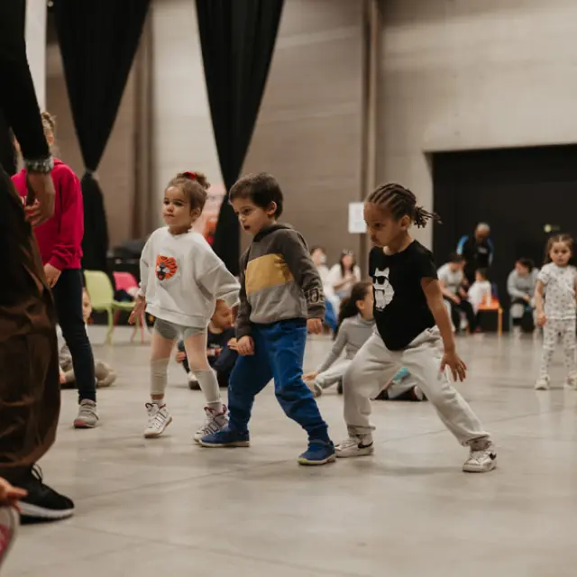 Cours de baby hip hop