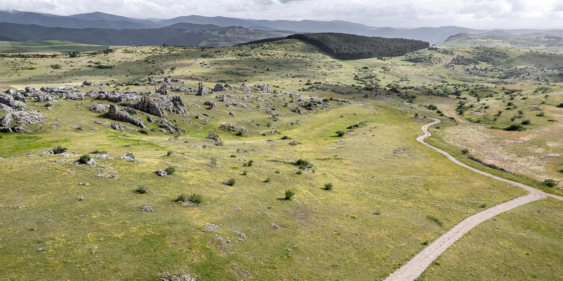 tour-du-causse-m-jean-de-l-aubrac-aux-gorges-du-tarn