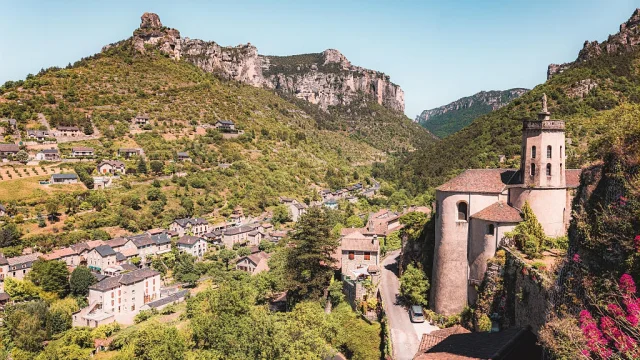 Village de Peyreleau dans les Gorges du Tarn