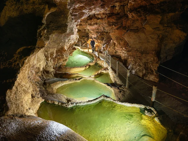 marres naturelles grotte dargilan