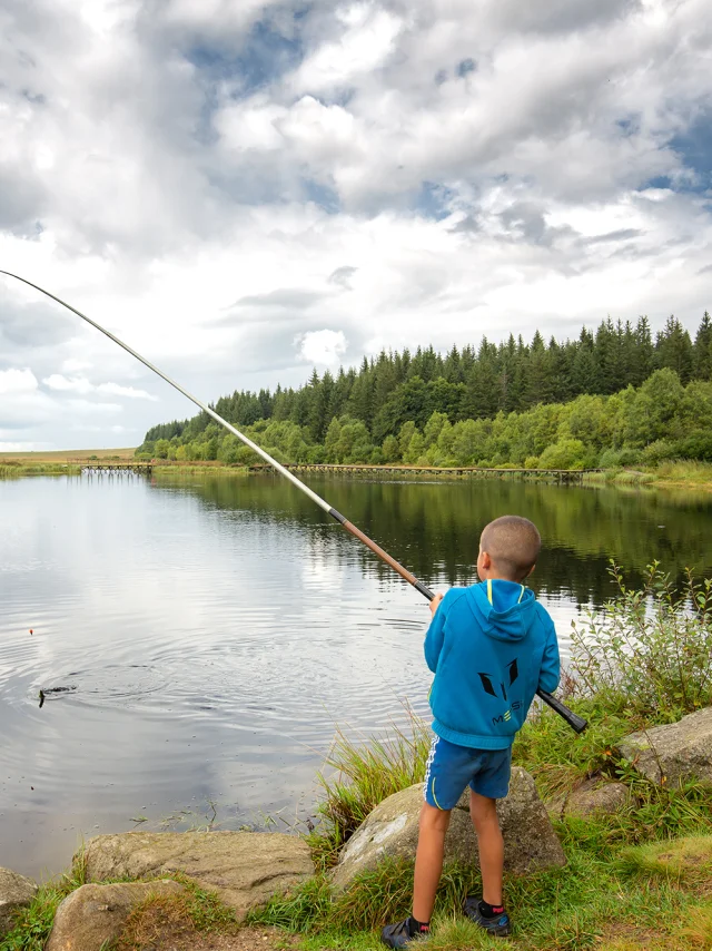 Peche Etang De Bonnecombe 3 B. Colomb Lozere Sauvageaveyron Attractivite Tourisme