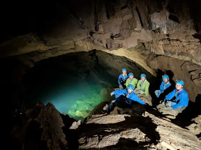 En Famille Sortie Speleo Tanara Aventure
