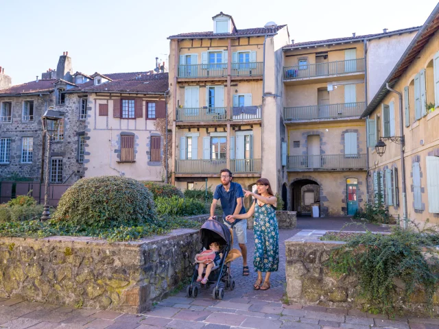 Cour de Noailles