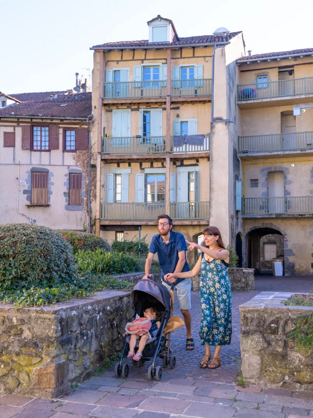 Cour de Noailles
