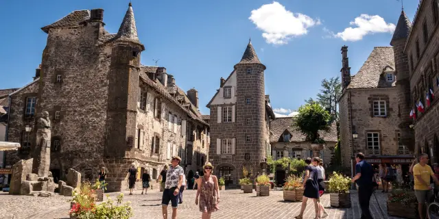 Salers © Le Caillou aux Hiboux