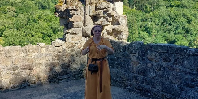 Les Tours De Merle