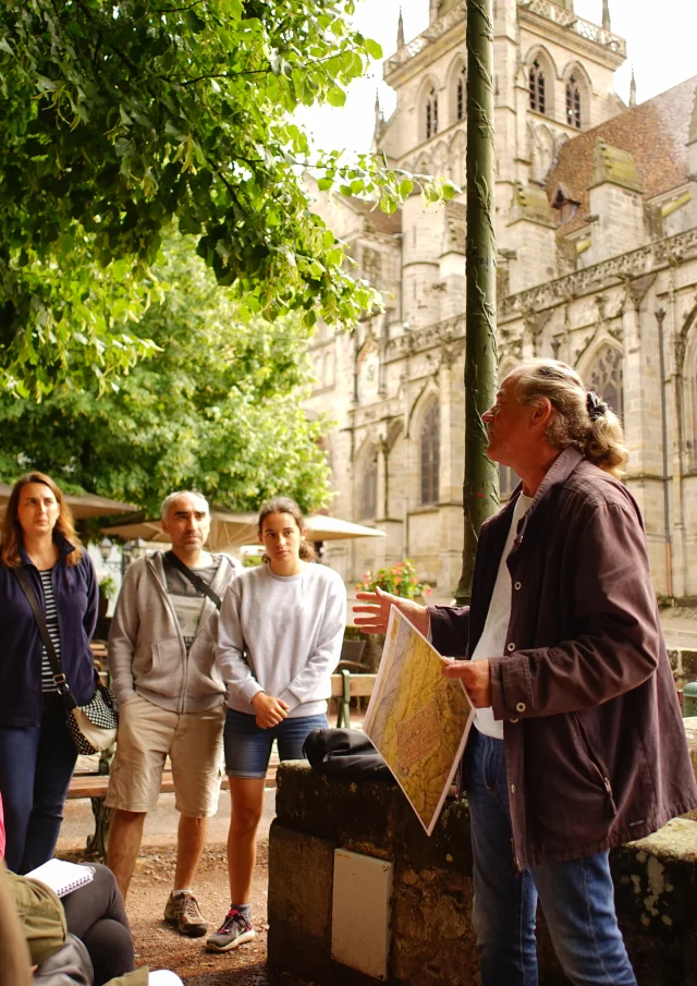 Réservez un séjour, une activité en autunois morvan