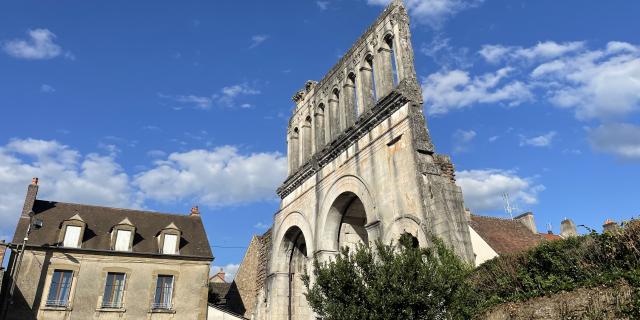 Porte d'Arroux Autun-Morvan Tourisme © Celine Bacconnet