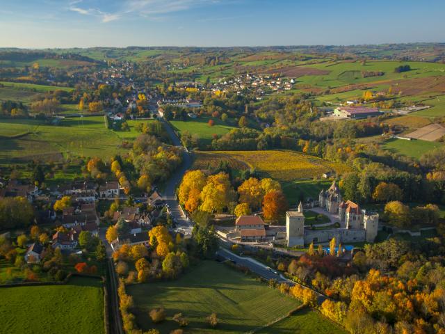 Adt 000676 Couches Château De Couches Et Le Paysage Alentour, Dsl 71 Ibanez Aurélien Bourgogne Live Prod Min