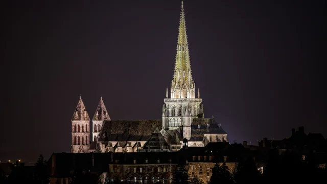 Kathedrale Autun Night