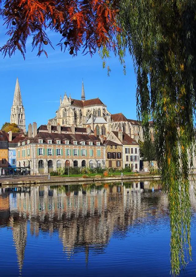 Vue abbaye et quais