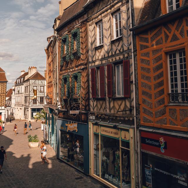 Détails_centre_ville_auxerre