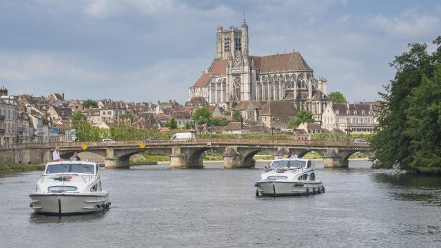 Jane Geoghegen trip (on holiday with UK blogger Claire Mansell)