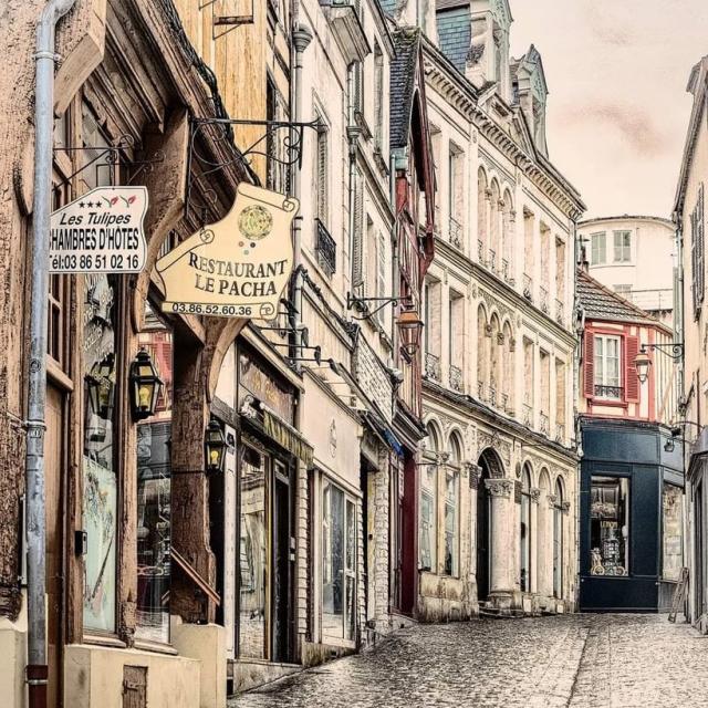 Instagram #auxerre