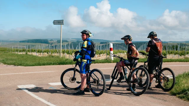 Cyclistes Irancy