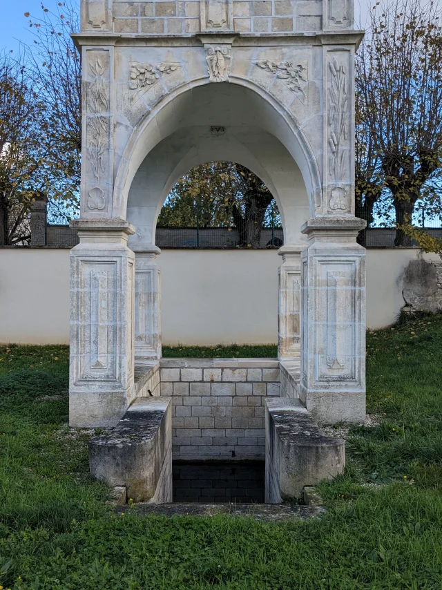 Fontaine Sombron Pah