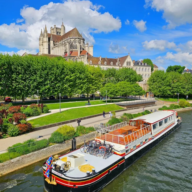 Instagram #auxerroistourisme