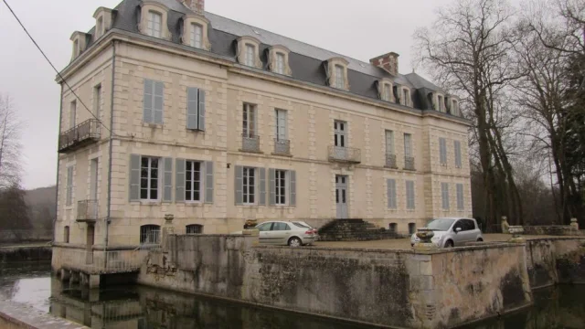 Chateau De Bellombre Pah
