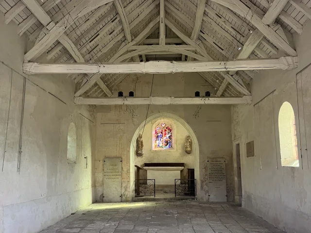 Interieur De La Chapelle Davigneau Rotated