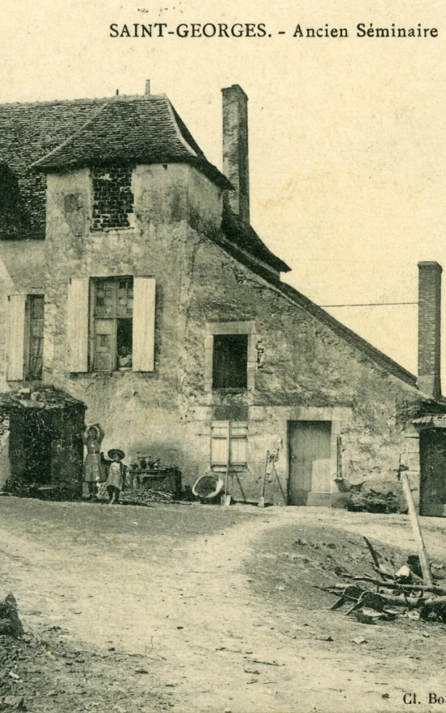 Prieure Dauxerre Collection Particuliere