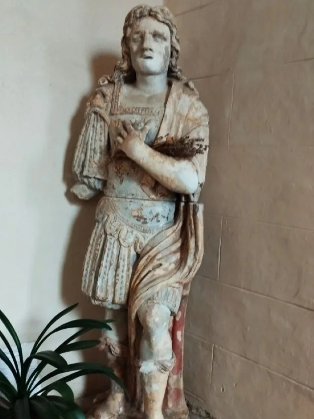 Statue De Saint Georges Commune De Saint Georges Sur Baulche
