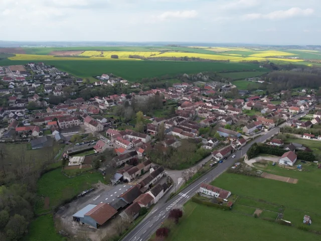Vue Aerienne De Vallan Commune De Vallan