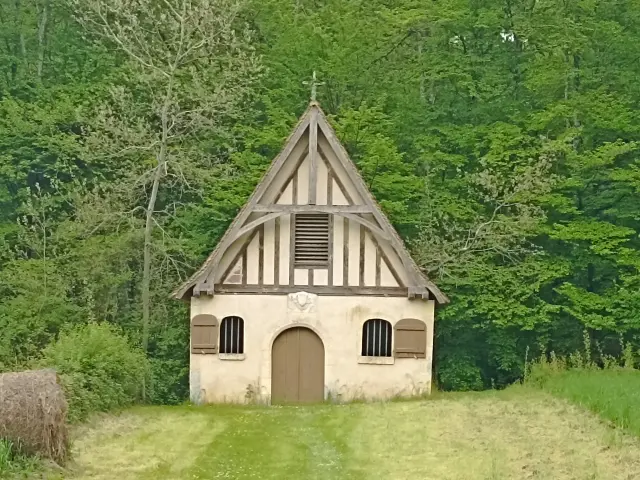 Chapelle Saint Cloud Ot Auxerre