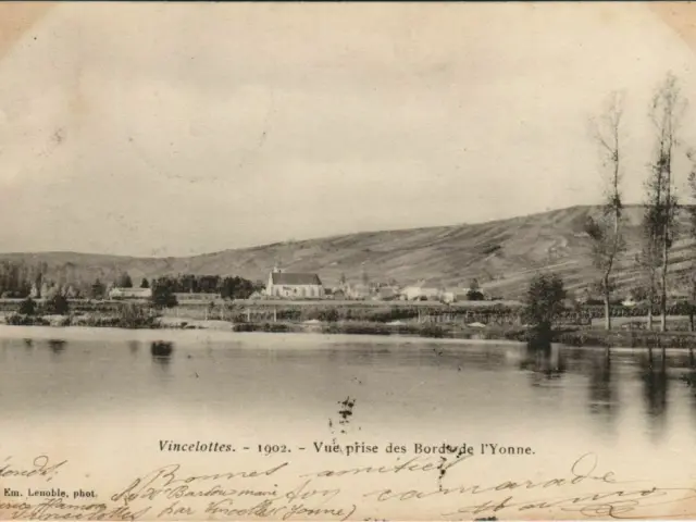 Vincelottes Vue Prise Des Bords Yonne