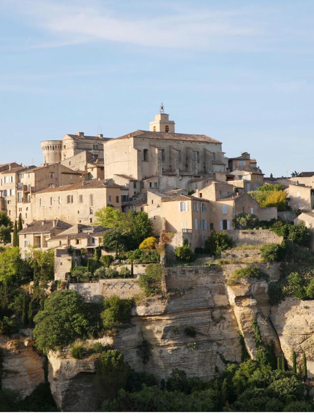 das Dorf Gordes. Credit: Alain Hocquel / VPA