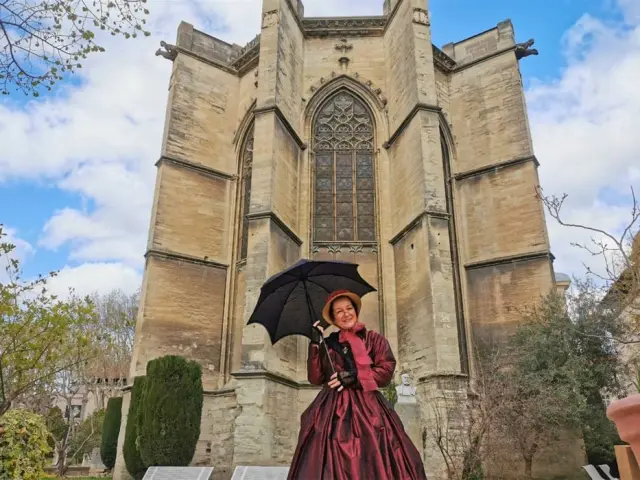 Visite Avignon La Rouge