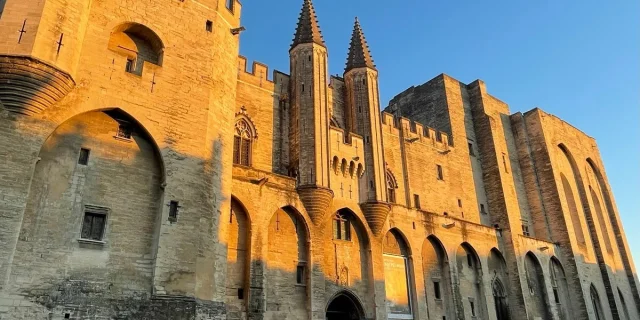 Palais Des Papes