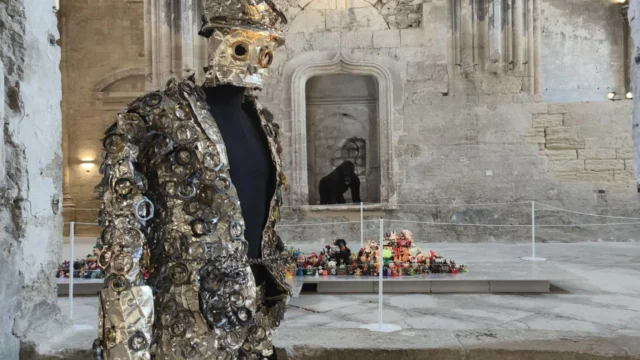 Musée des Curiosités : exposition du Miam à l'église des Célestins - Photo © OTresson