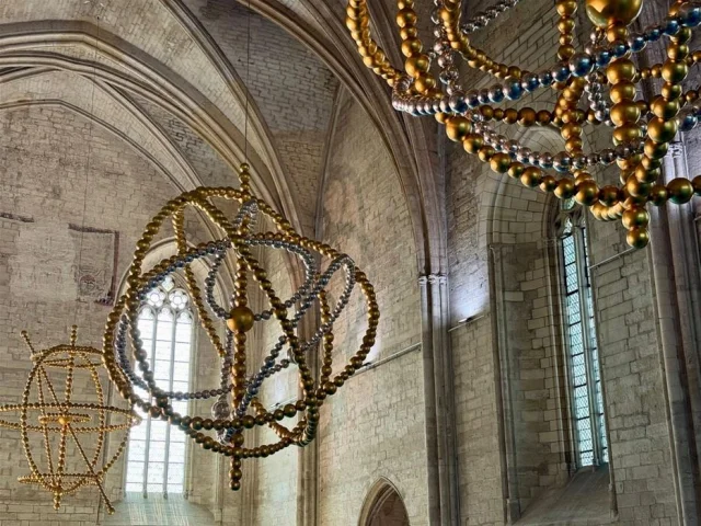 Othoniel Cosmos Dans La Grande Chapelle