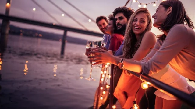 Dinner cruise