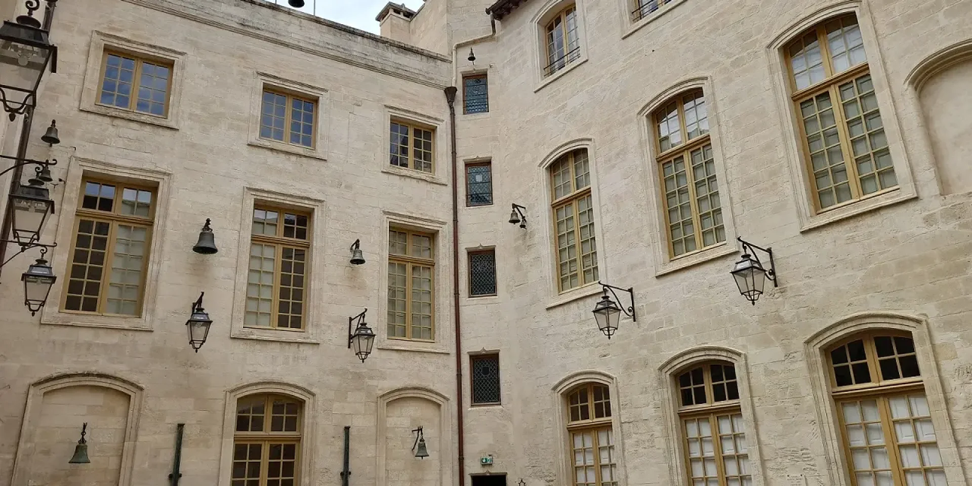 Palais Du Roure