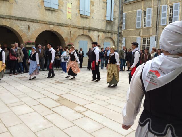 Les Danseurs De Castetnau