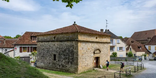 La Poudriere Navarrenx