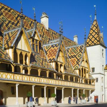 Descobrir Os Hospices De Beaune | Beaune E A Região De Beaune Turismo ...